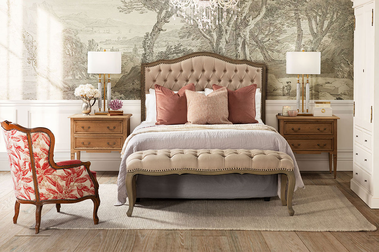 Luxury French Provincial Style Bedroom Decor 