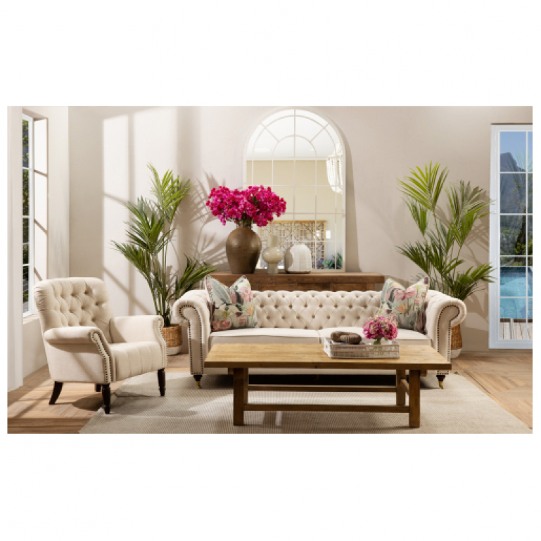 Cream deals chesterfield sofa