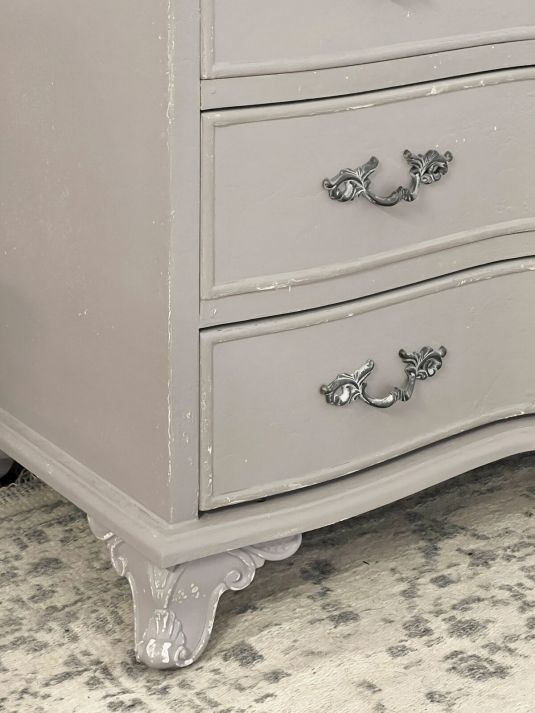 4 Drawer chest painted grey Château collection