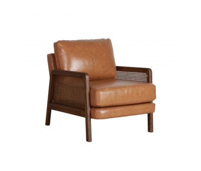 Modern armchair in leather with rattan inlay on arms