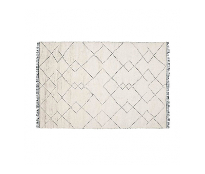 Block and chisel linie rug with diamond pattern