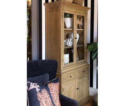 Oak cabinet with storage 