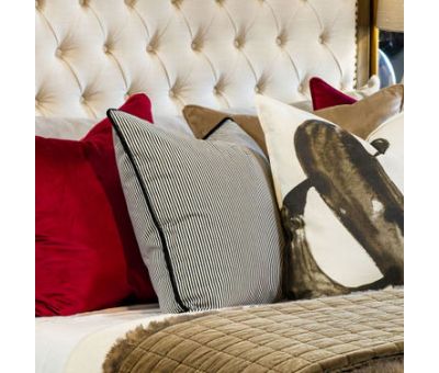 Thin Stripe Cushion | Black 