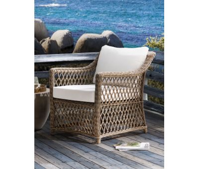 Outdoor pvc rattan lounge chair with cushions 