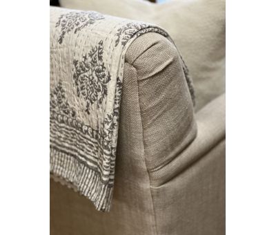 Cotton throw mantra 