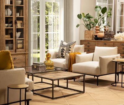 Glass and wood square coffee table with metal frame 