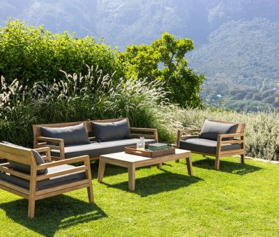 Block & Chisel rectangular outdoor teak wood coffee table