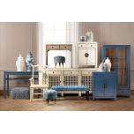 Lacquered high back chair 