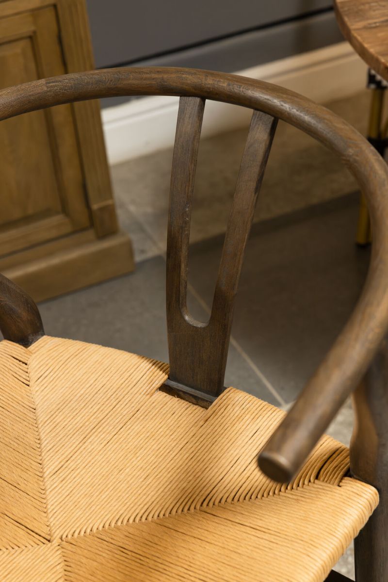wishbone dining chair with woven seat 