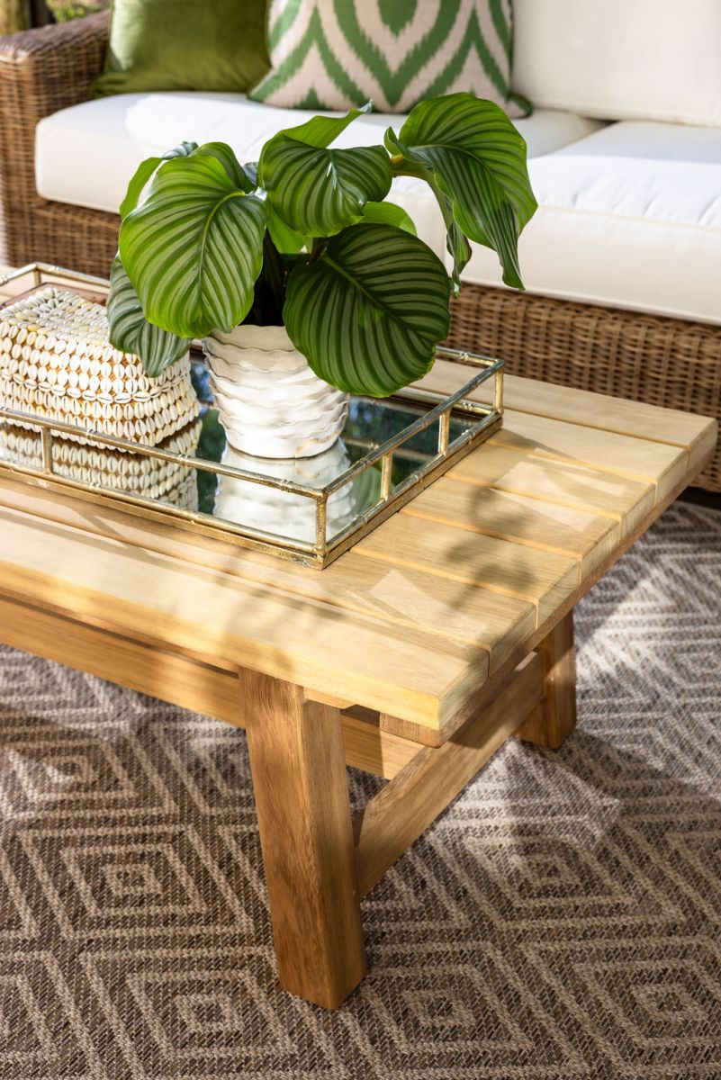 outdoor block and chisel coffee table