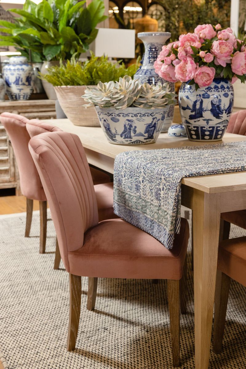 Upholstered dining chair with fan back upholstered detail 