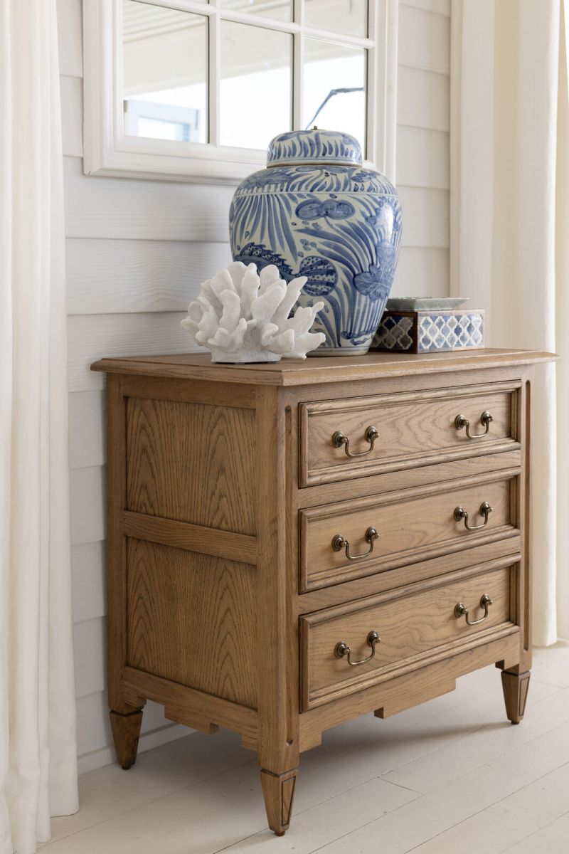 blue and white ceramic jar with lid 