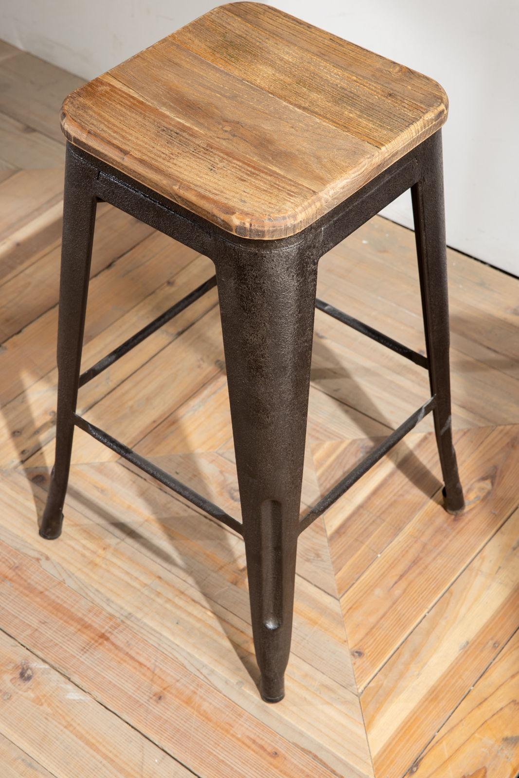 Block & Chisel old elm barstool with iron legs