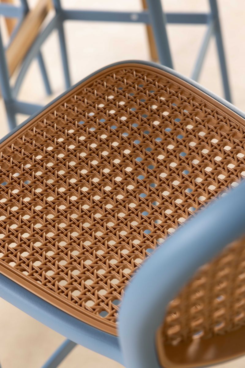 Block and chisel PVC bar chair