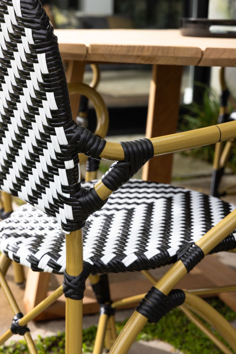 Black and white pvc carver chair 