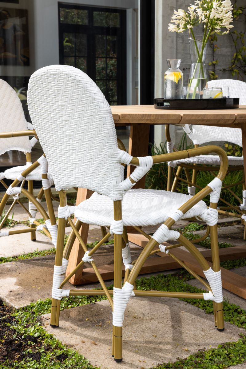 white pvc carver chair 