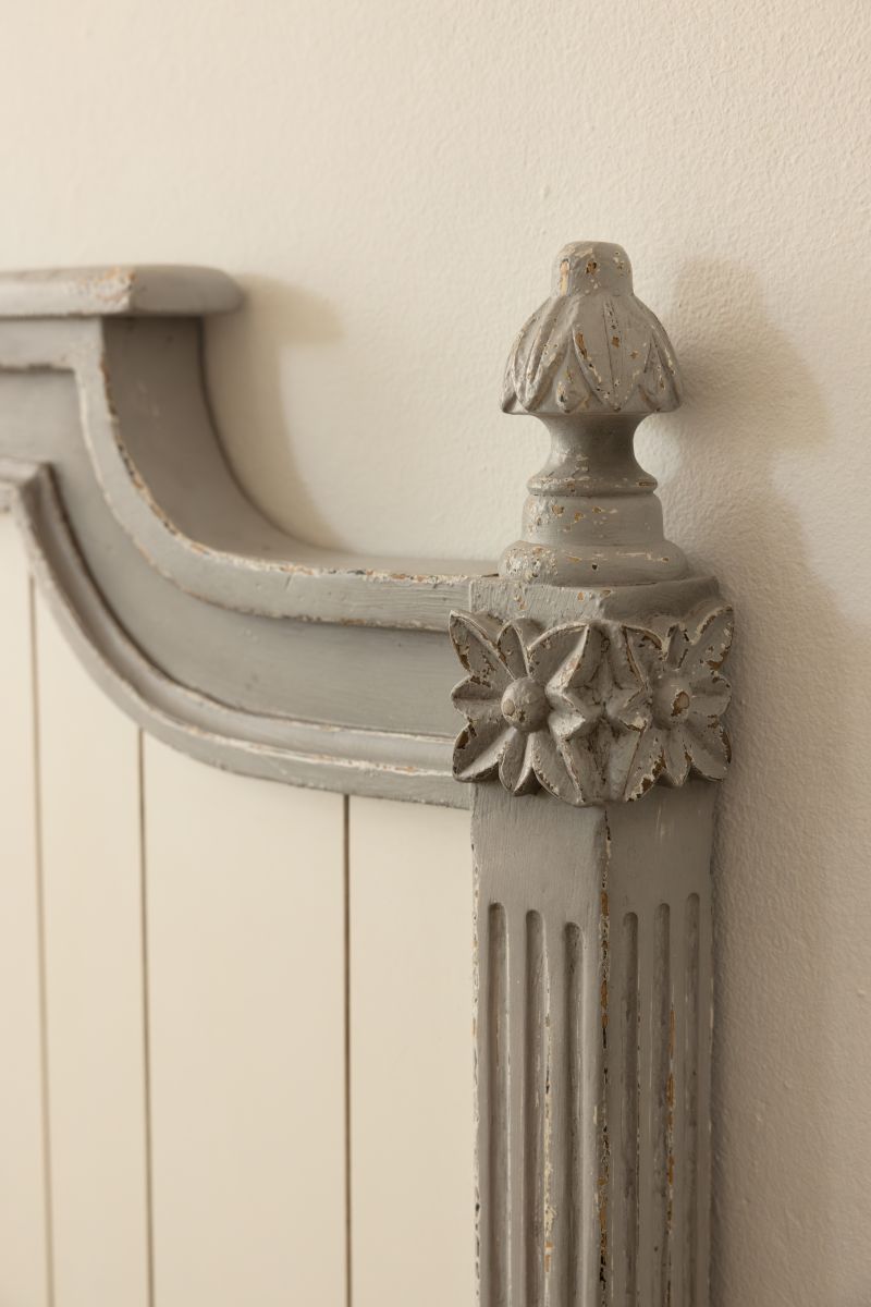 Block and chisel french style headboard