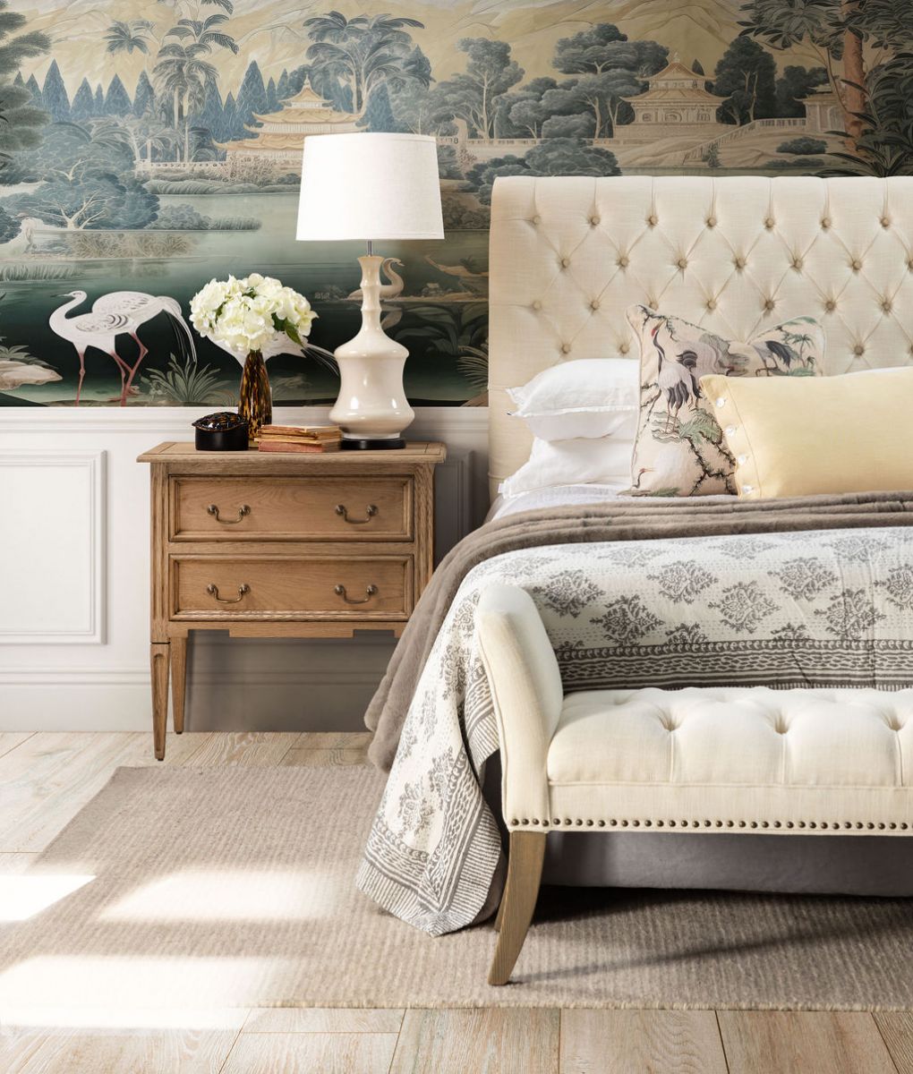 deep buttoned bedend with sides