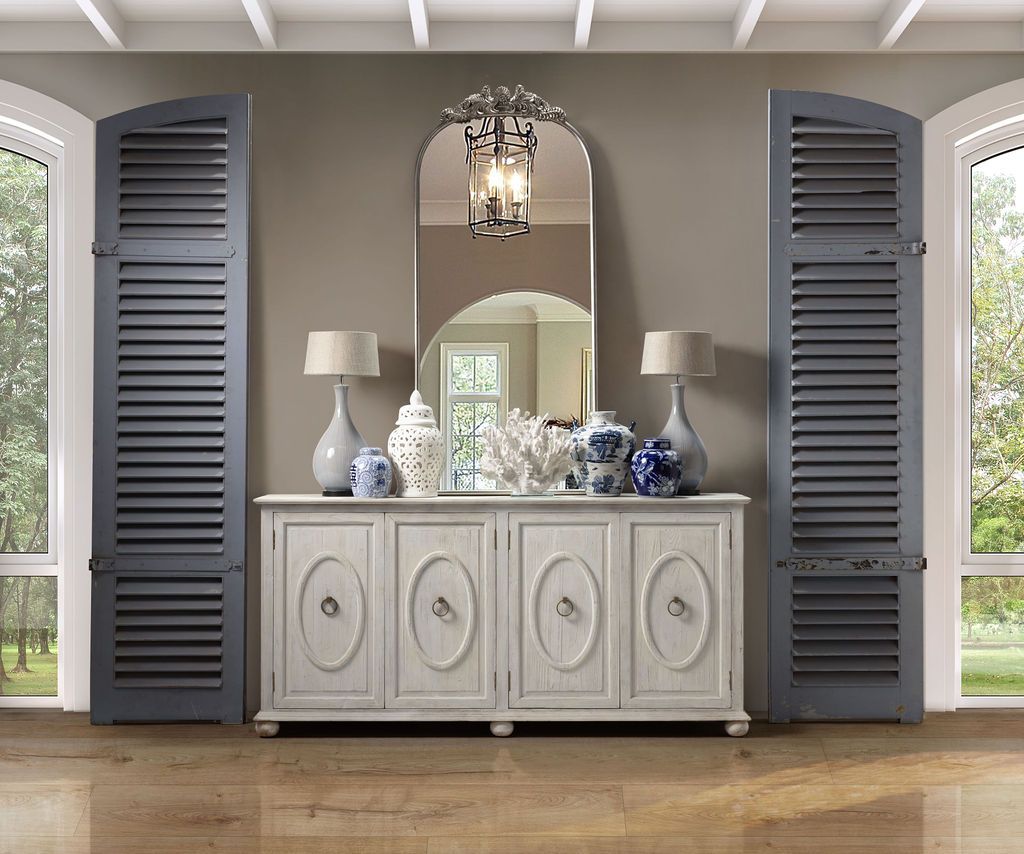 Grey sideboard with 4 doors 