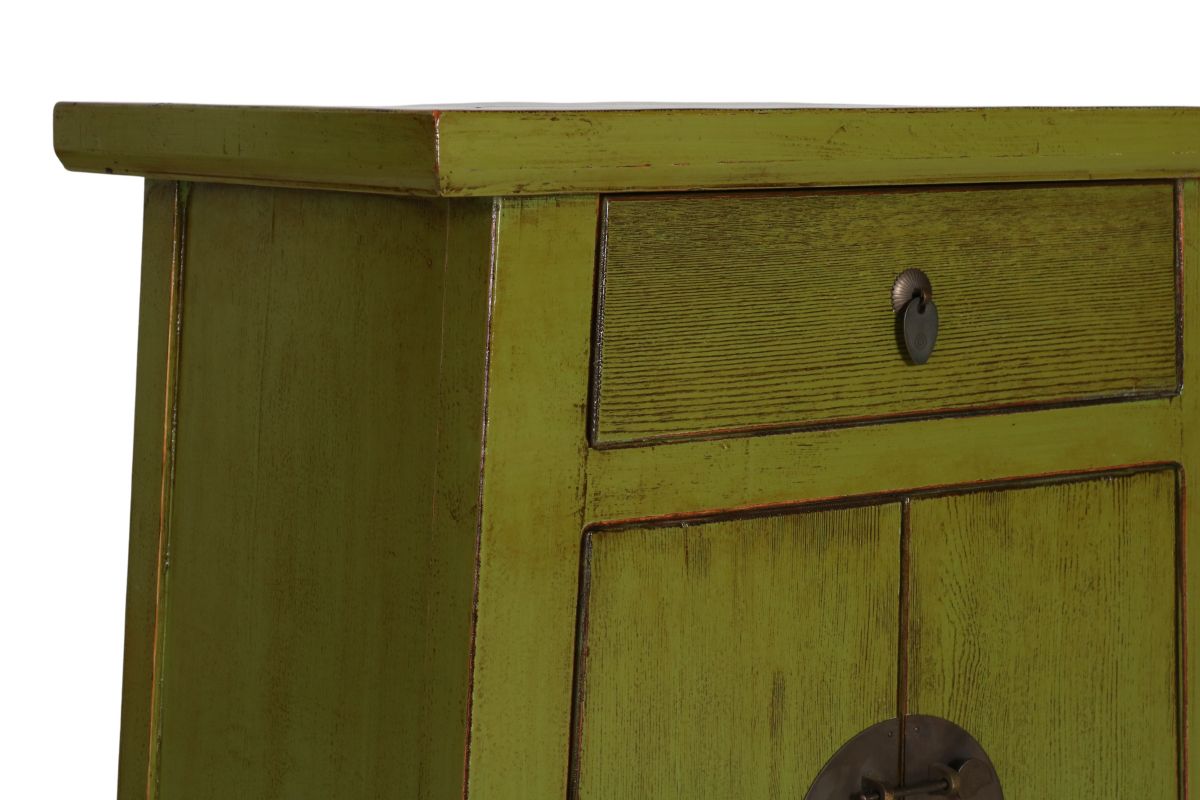 Painted lacquered cabinet with 2 doors and 1 drawer