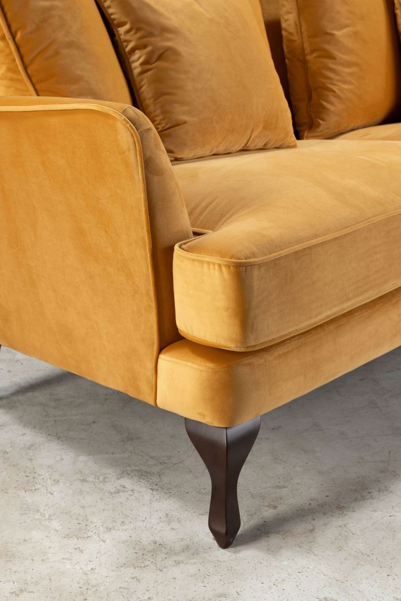 Monroe sofa in orange