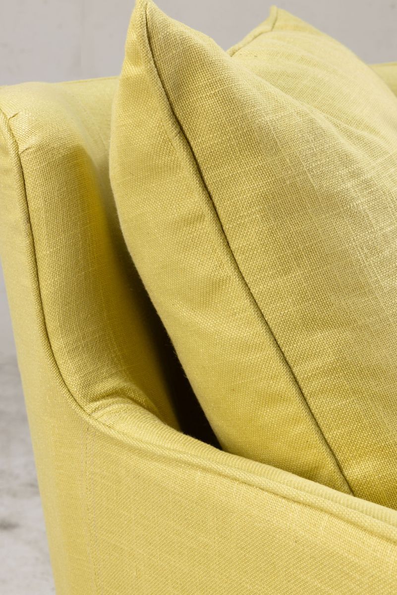Monroe sofa in yellow