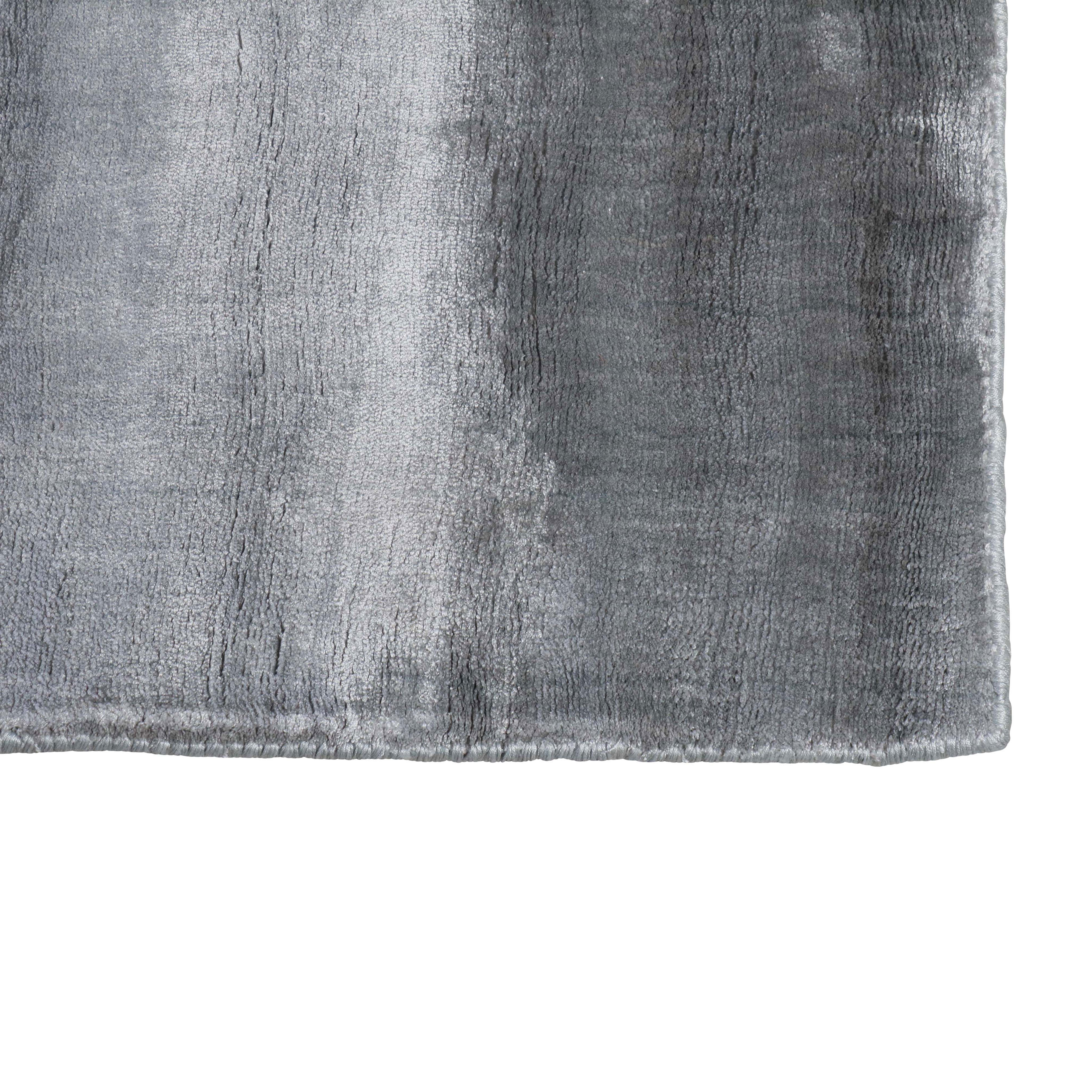 Block & Chisel silver viscose rug