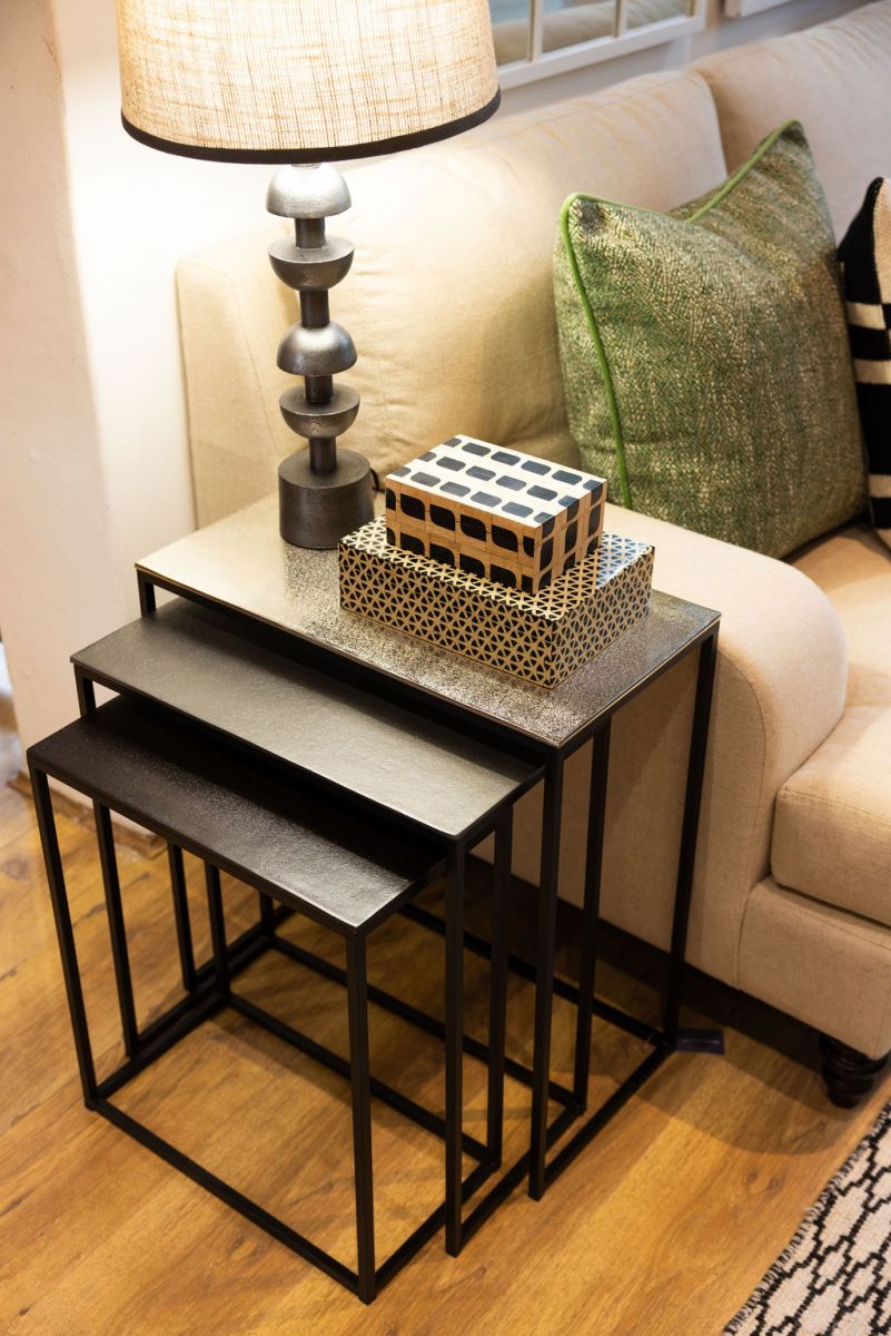 set of 3 nesting side tables
